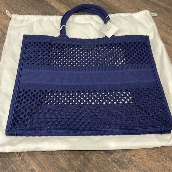 DIOR Large Blue Mesh Embroidery Book Tote NWT - Picture 4 of 4